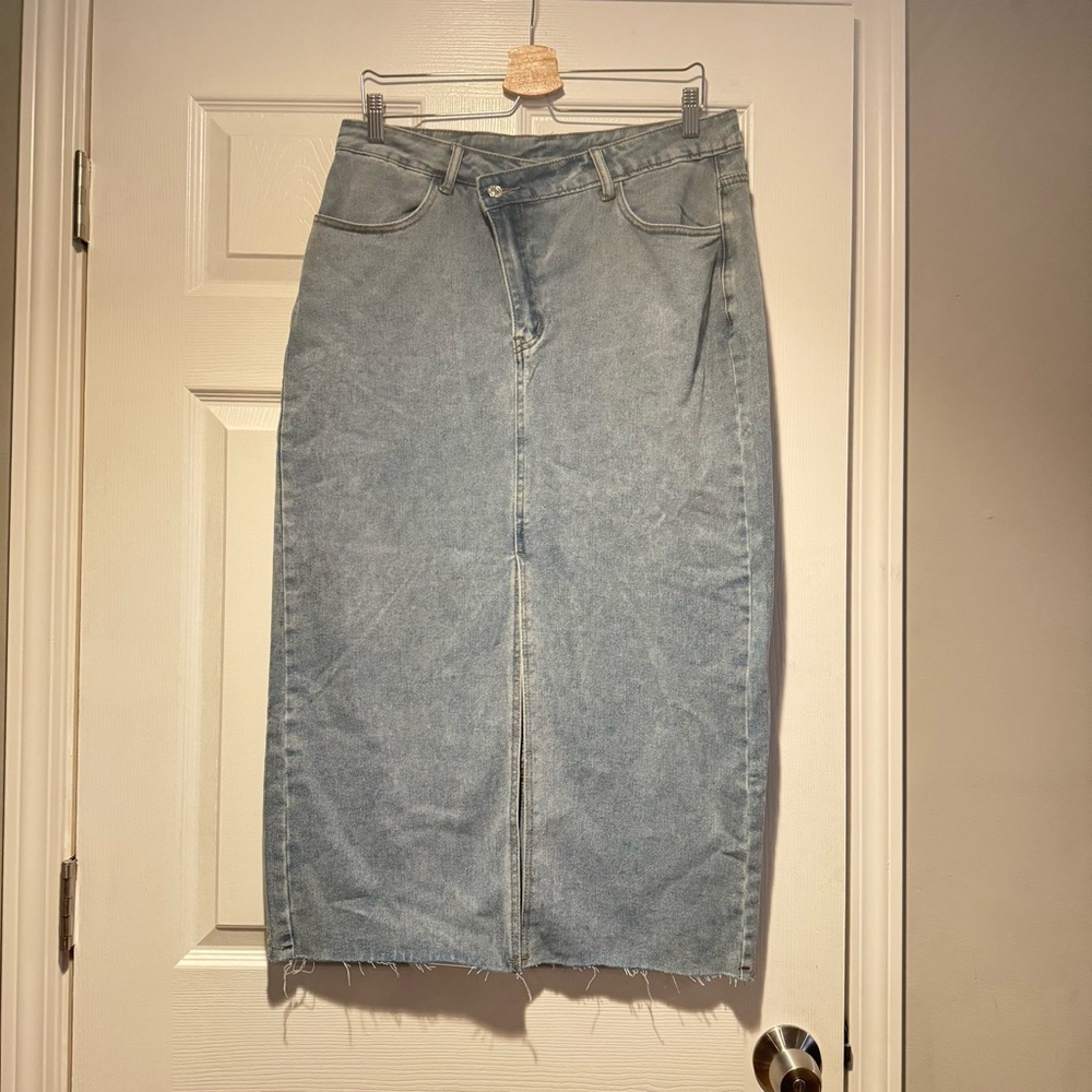 Light Blue Denim Midi Skirt Large with Front Slit Raw Hem Stretchy